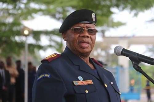 « Des dispositions sont prises pour que les fêtes de fin d'année se passent dans la quiétude » (Police)